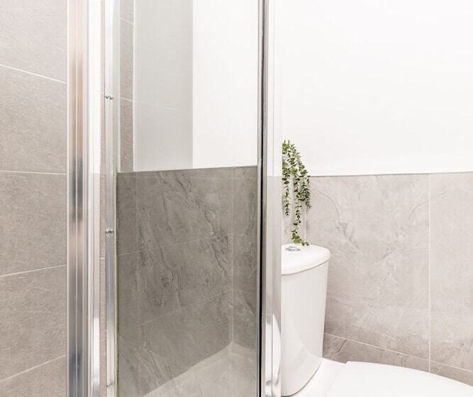 호텔 The Chapter   Griffin House