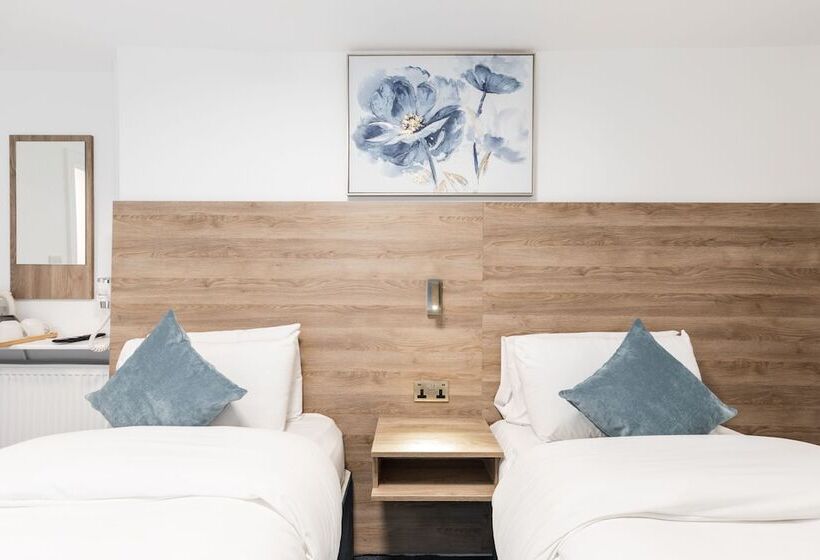 호텔 The Chapter   Griffin House