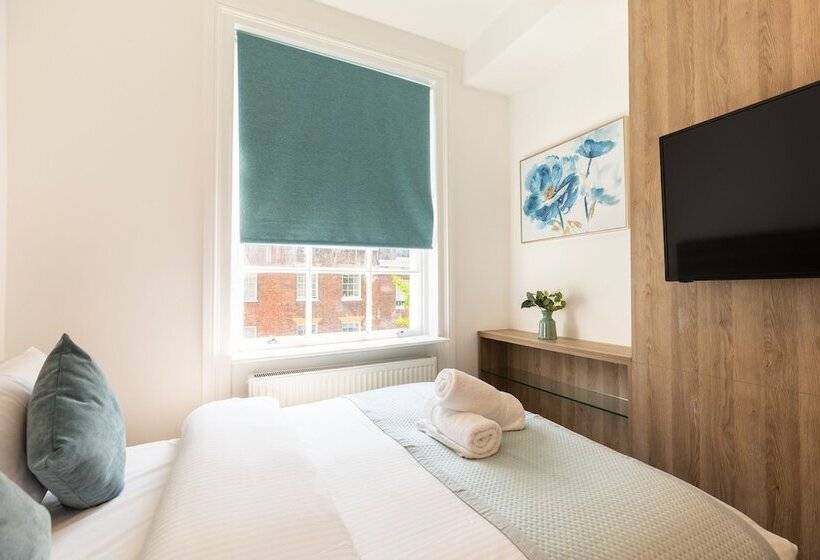 호텔 The Chapter   Griffin House