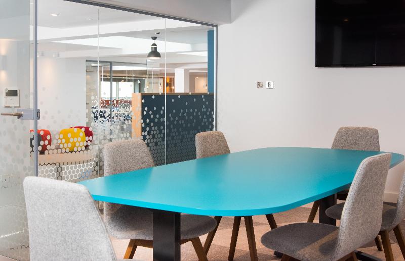 ホテル Holiday Inn Express Swindon City Centre, An Ihg