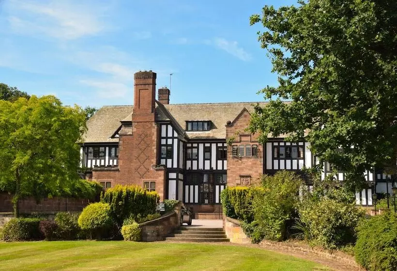 Отель Inglewood Manor