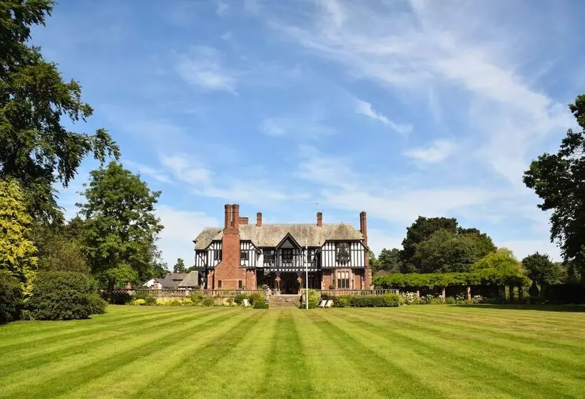 Отель Inglewood Manor