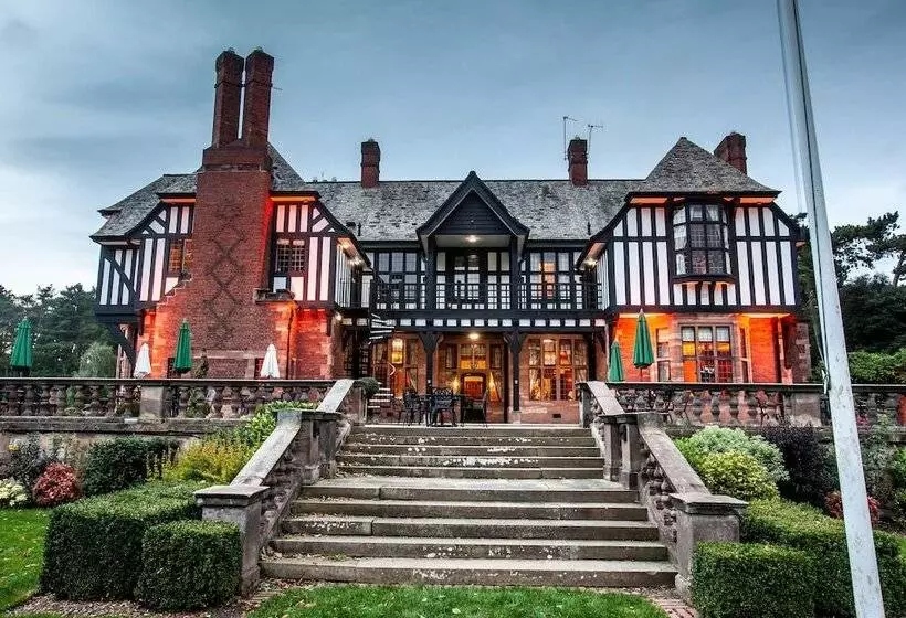 Отель Inglewood Manor