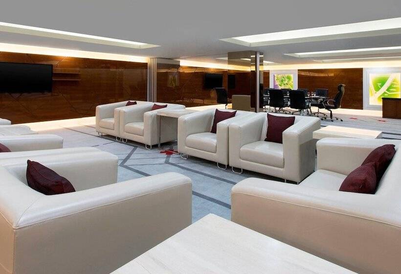 酒店 Le Méridien Kota Kinabalu