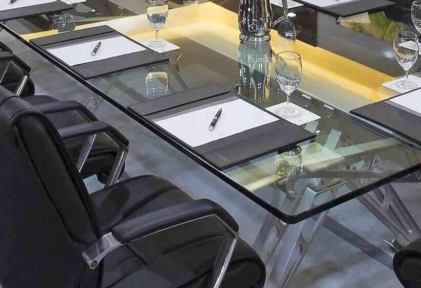 酒店 Le Méridien Kota Kinabalu