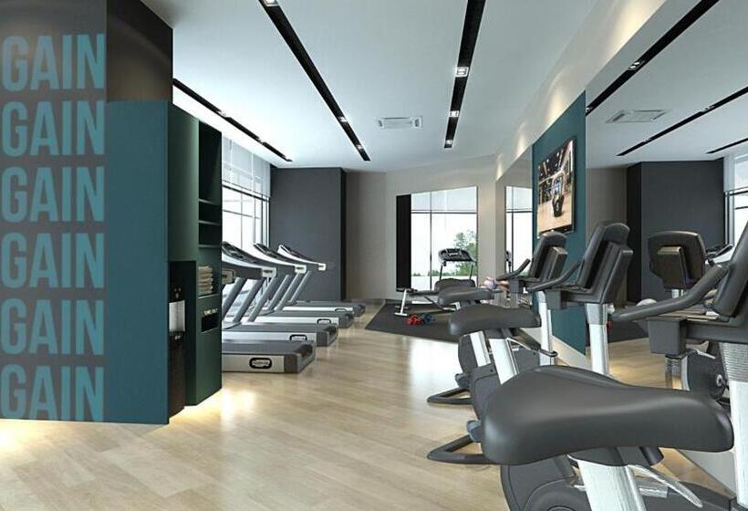 酒店 Le Méridien Kota Kinabalu