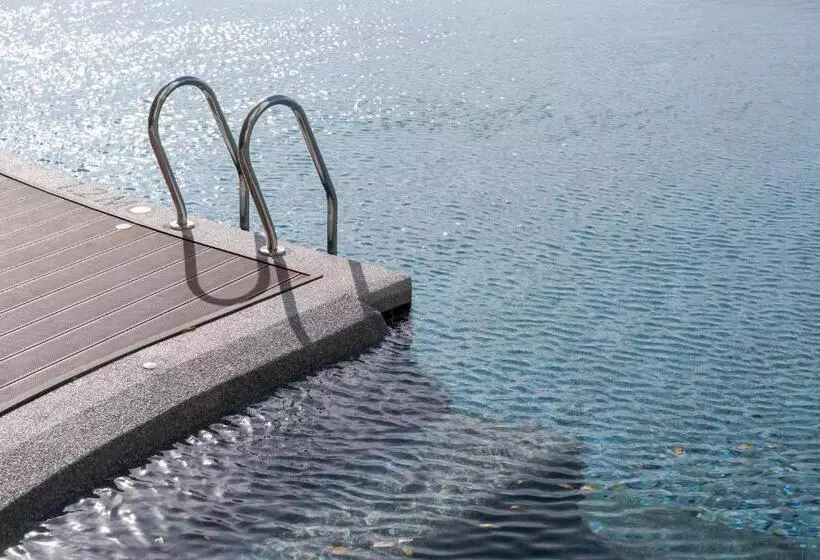 酒店 Le Méridien Kota Kinabalu