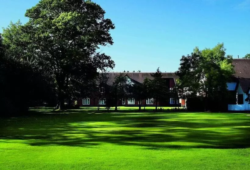 Macdonald Craxton Wood Hotel & Spa, Chester