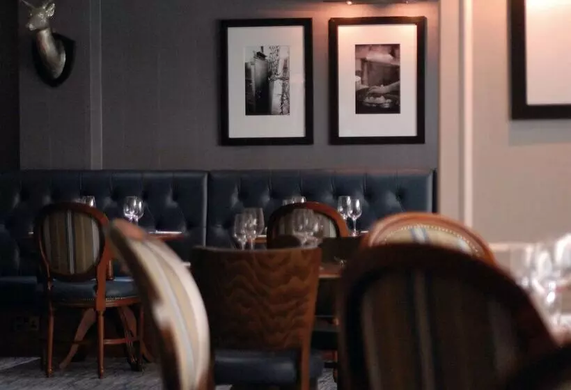 Macdonald Craxton Wood Hotel & Spa, Chester