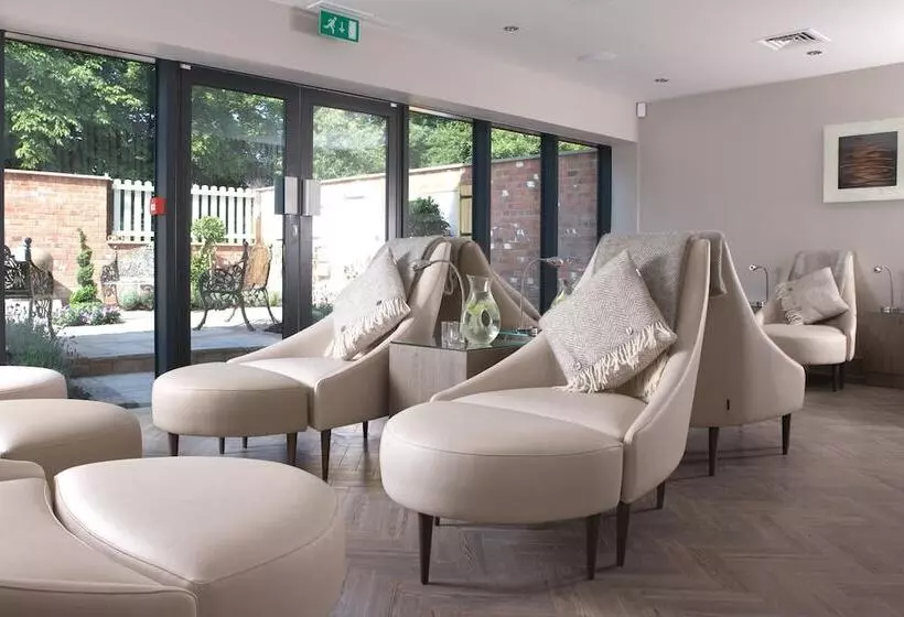 Macdonald Craxton Wood Hotel & Spa, Chester