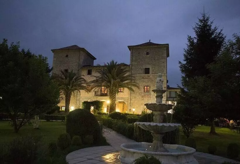 Akla Hotel Palacio Torre De Ruesga