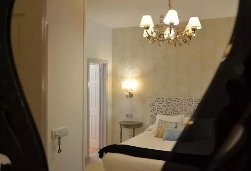 Akla Hotel Palacio Torre De Ruesga