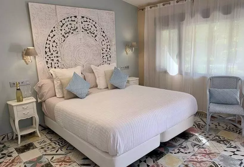 Akla Hotel Palacio Torre De Ruesga