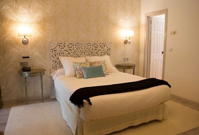 Akla Hotel Palacio Torre De Ruesga