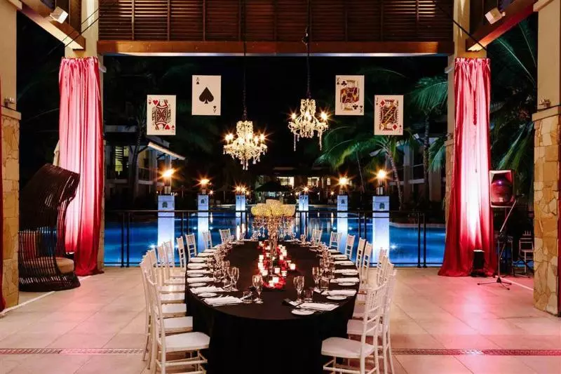 Hotel Pullman Port Douglas Sea Temple Resort And Spa