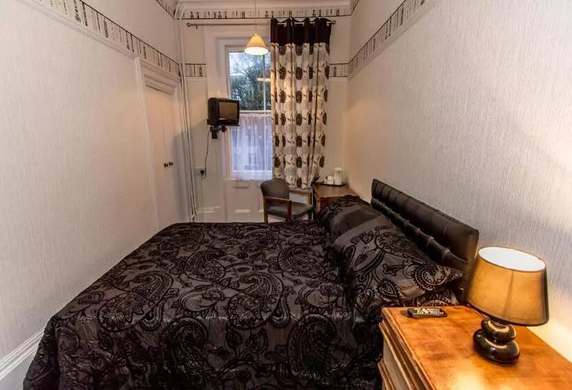 فندق The Carlton