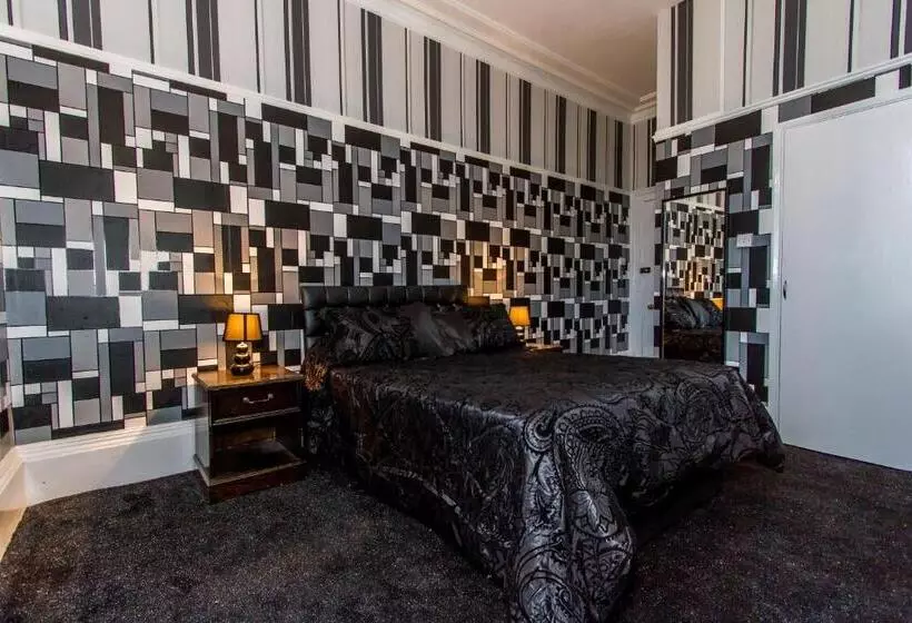 فندق The Carlton