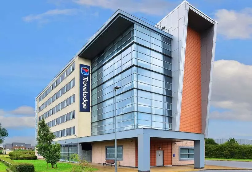 호텔 Travelodge Liverpool John Lennon Airport