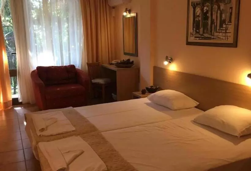 Park Hotel Briz   All Inclusive & Free Parking