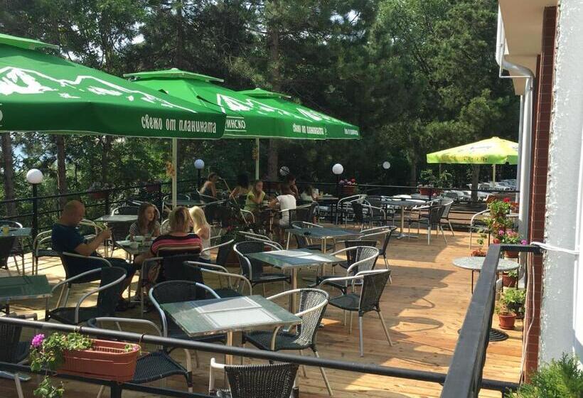 Park Hotel Briz   All Inclusive & Free Parking