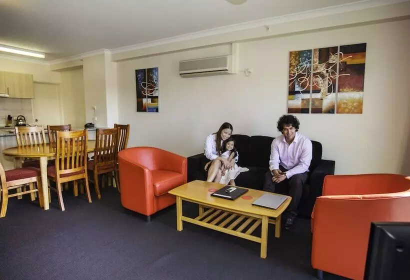 Starwest Apartments Alderney On Hay