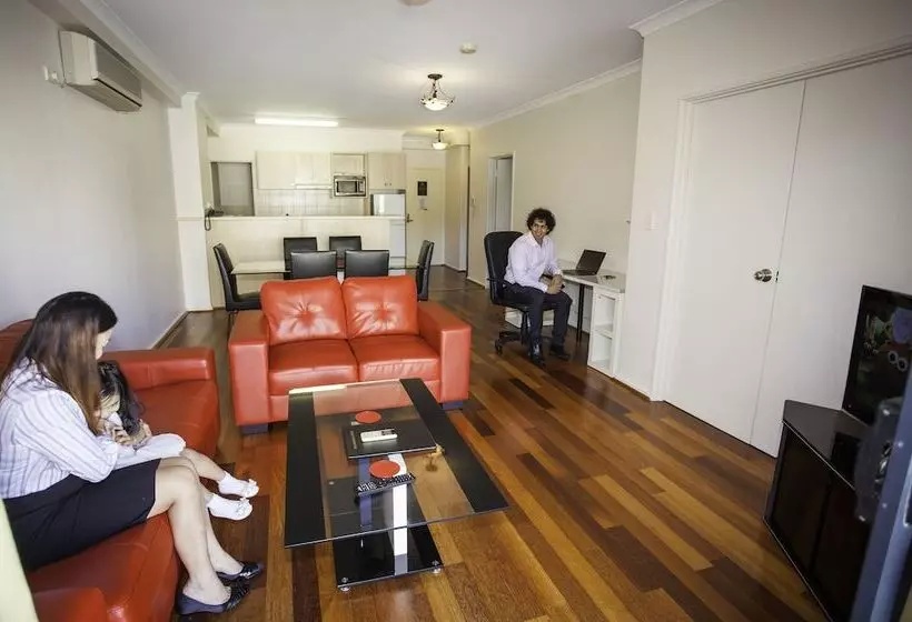 Starwest Apartments Alderney On Hay