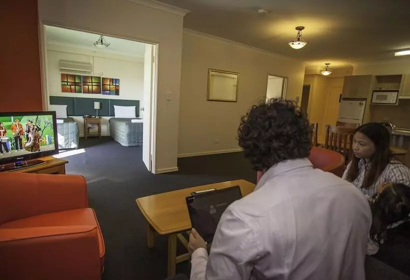 Starwest Apartments Alderney On Hay