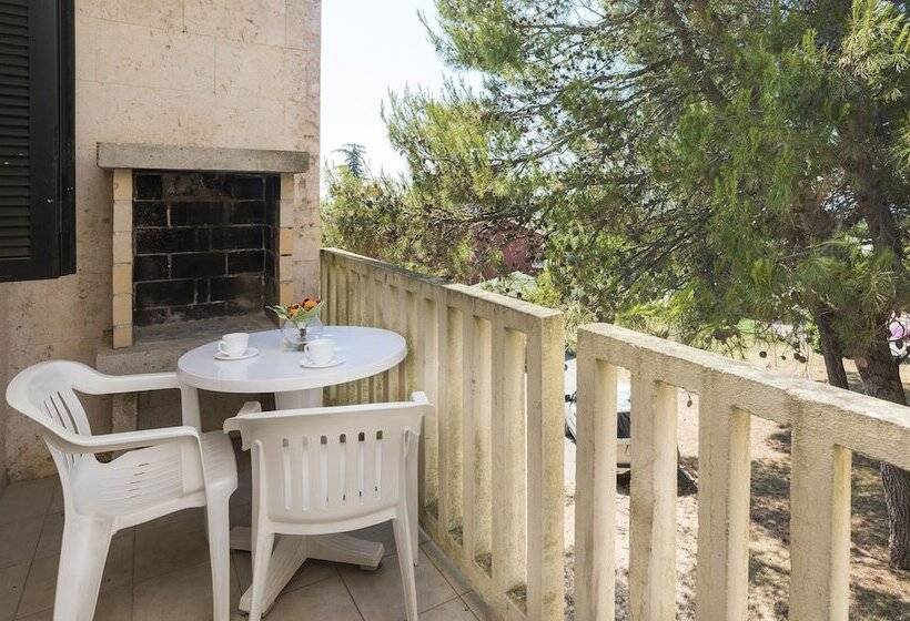 Apartments Polynesia Plava Laguna