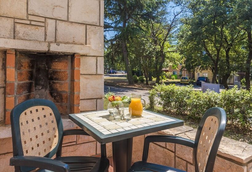 Apartments Polynesia Plava Laguna