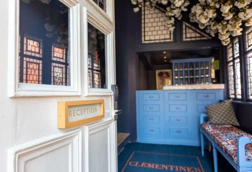 هتل Clementine S Guest House