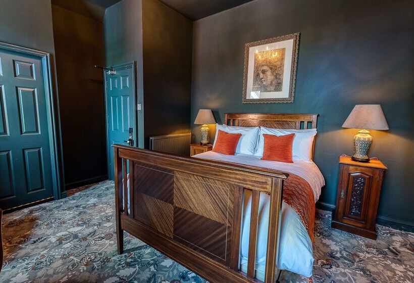 هتل Clementine S Guest House