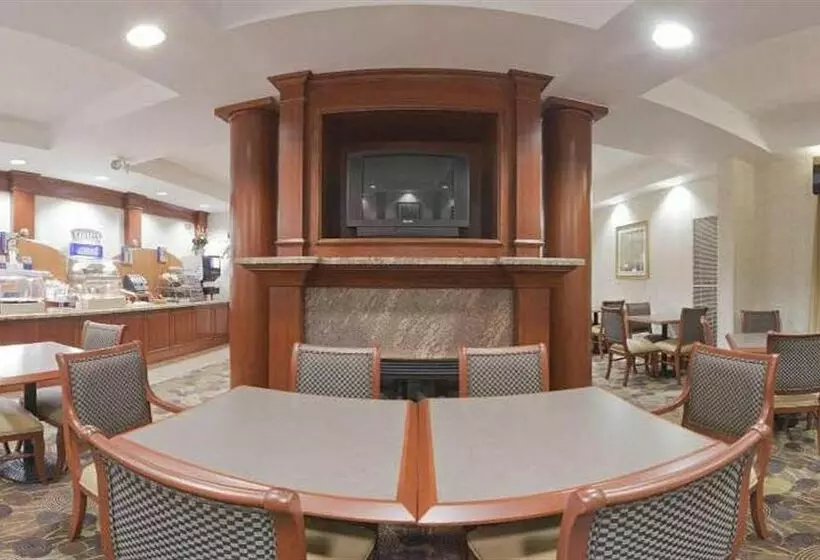 酒店 Spark By Hilton Guelph