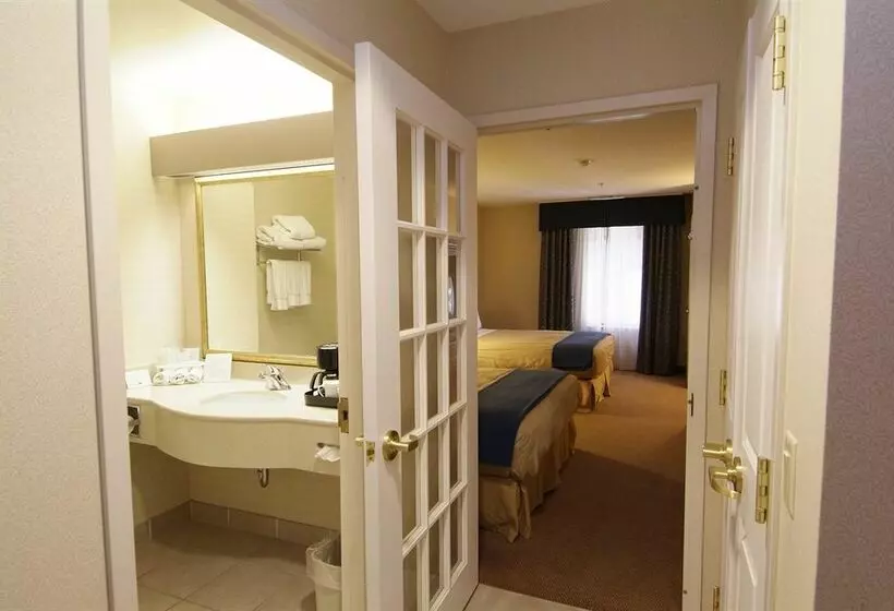 酒店 Spark By Hilton Guelph