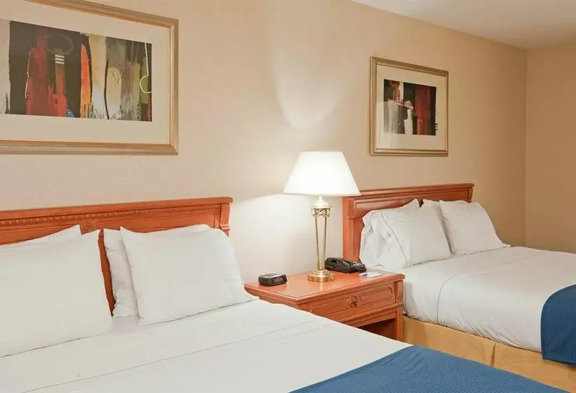 酒店 Spark By Hilton Guelph