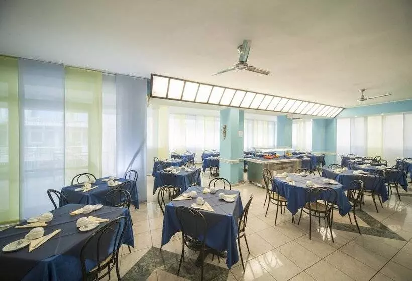 Otel Adria Mare Beach