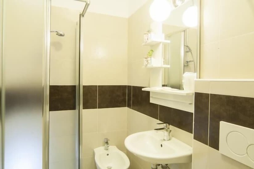 فندق Adria Mare Beach