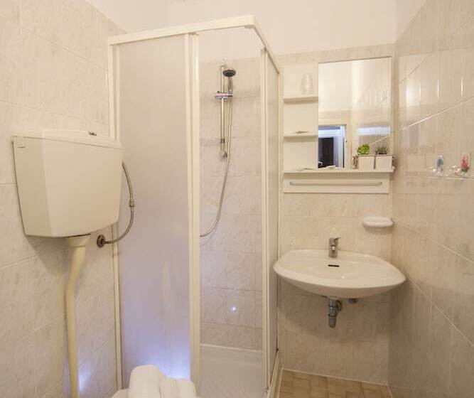 فندق Adria Mare Beach