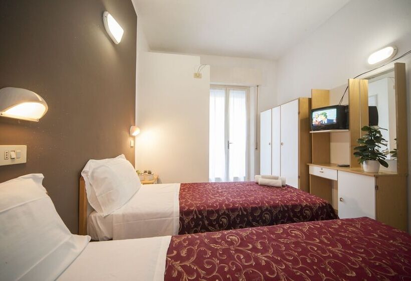 فندق Adria Mare Beach