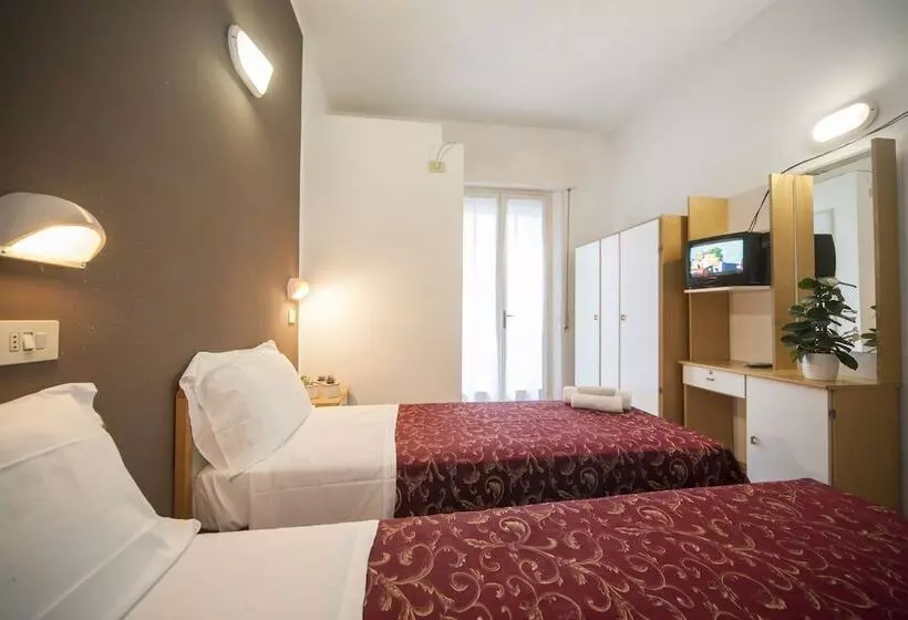 Otel Adria Mare Beach