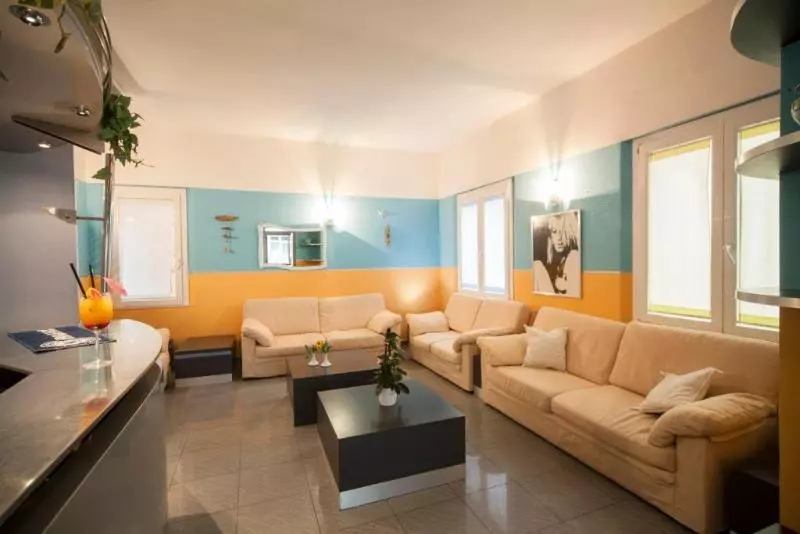 Otel Adria Mare Beach