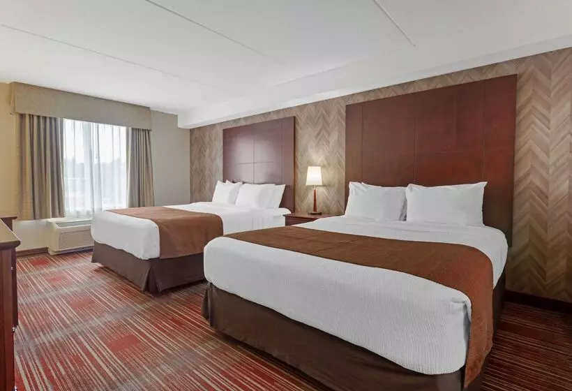 Отель Best Western Plus Muskoka Inn