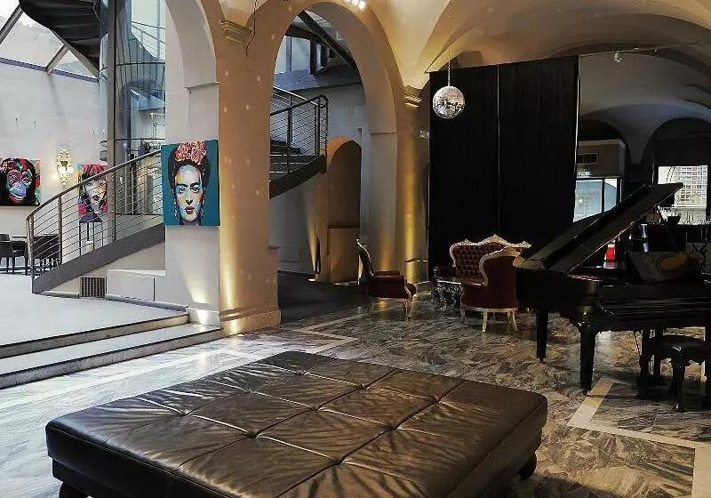 בית מלון כפרי Borghese Palace Art