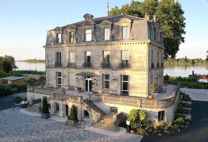 Отель Chateau Grattequina