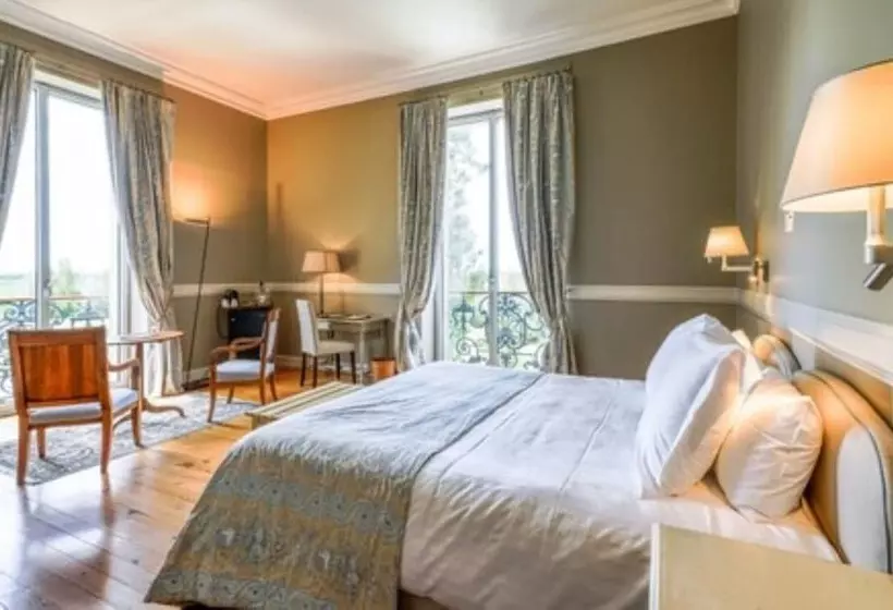 Отель Chateau Grattequina