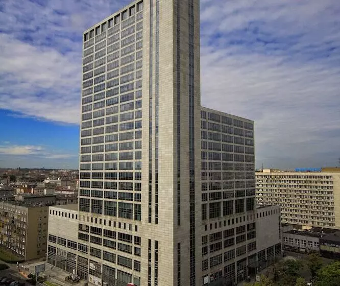 Отель Courtyard By Marriott Katowice City Center