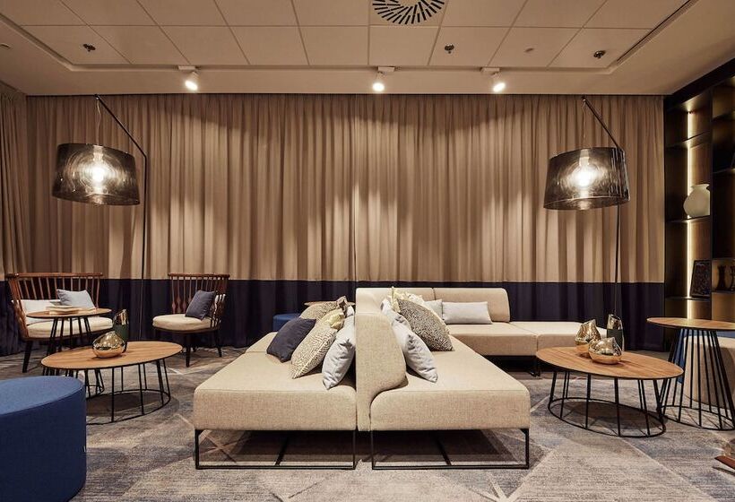 فندق Courtyard By Marriott Katowice City Center