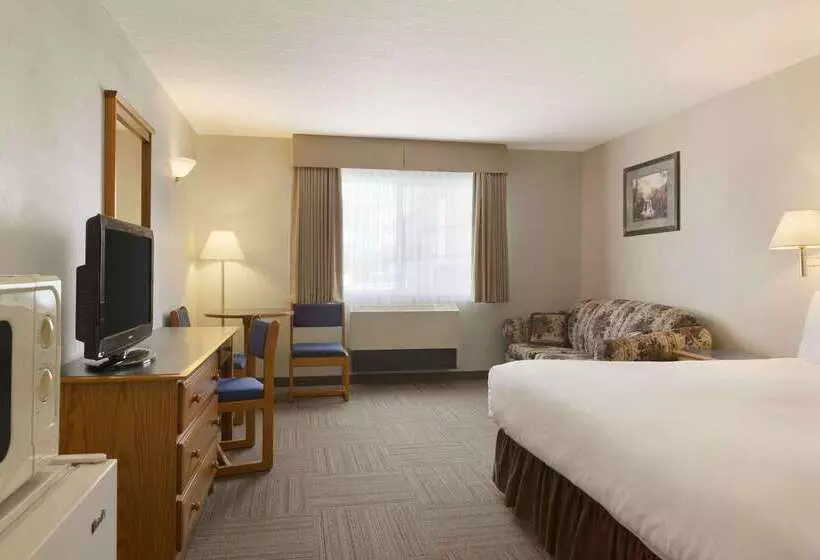 فندق Days Inn By Wyndham Hinton