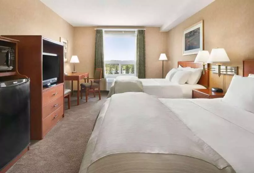 酒店 Days Inn & Suites By Wyndham Cochrane