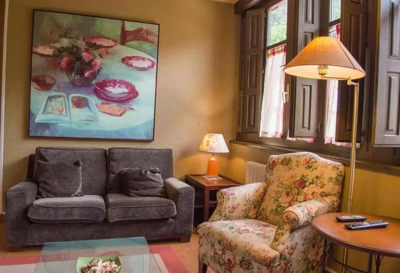 Отель Del Alto Sella