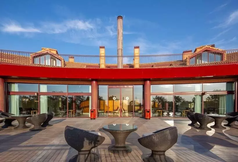 호텔 Exe Layos Golf